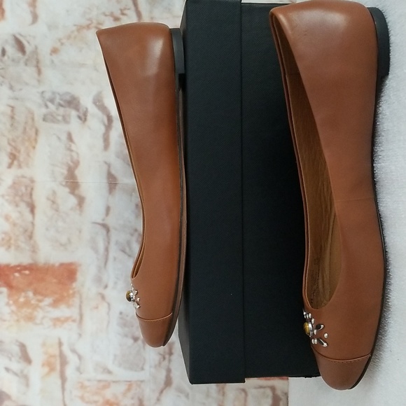 New Coach Farrell Leather Embellished Flats - Picture 4 of 10